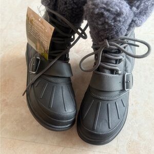 Bearpaw Gray Winter Boots
